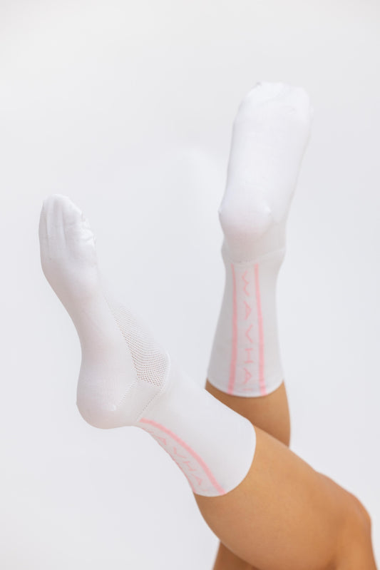 Wavhai White Socks